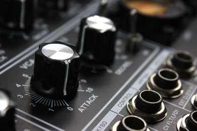 動(dòng)畫游戲音效制作|產(chǎn)品音效設(shè)計(jì)|影視音頻后期|錄音擬音|音樂制作|配樂|配音|音樂剪輯|混音|母帶處理-「分貝塊音頻|dbblock」